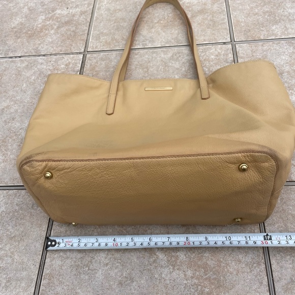 Brahmin leather purse - Picture 6 of 16